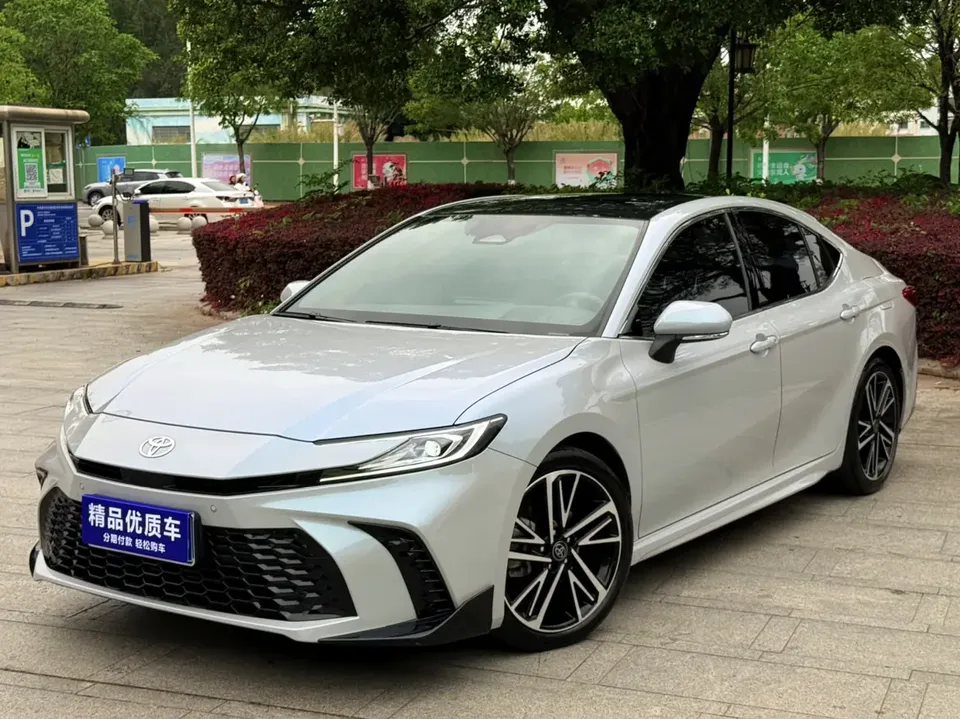 Toyota Camry 2024