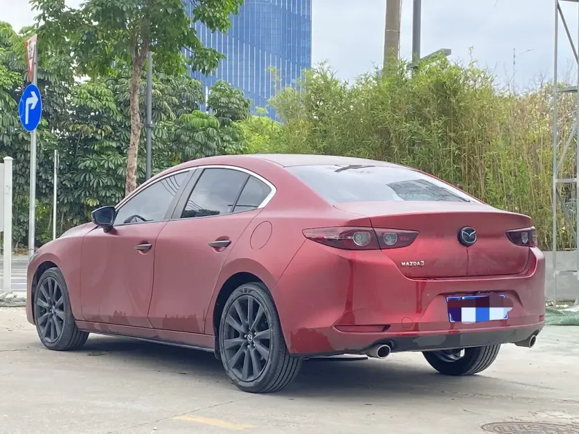 Mazda Axela Mazda3 Angkesela 2021 2.0L Automatic Elegant Edition 2022 — thumbnail 2
