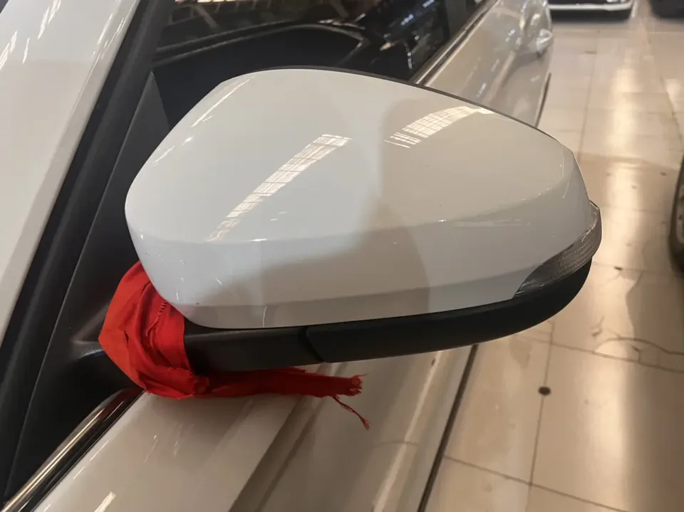 Skoda Comek Kamiq facelift 1.5L automatic comfort version 2024 — миниатюра 3