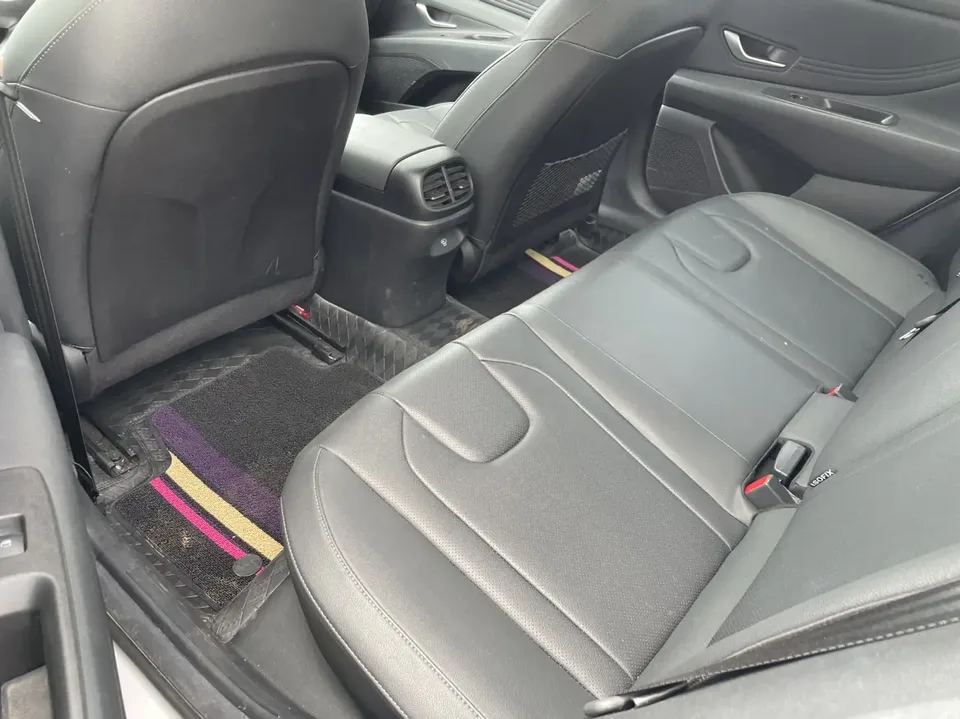 Hyundai Elantra 1.5L CVT GLX Elite Edition 2024 — миниатюра 5