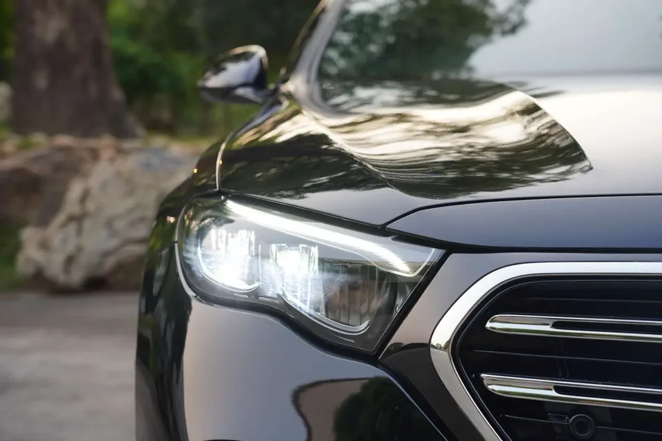 Mercedes-Benz E-Class Mercedes-Benz E-Class 2024 E 260 L Sedan 2024 — thumbnail 3