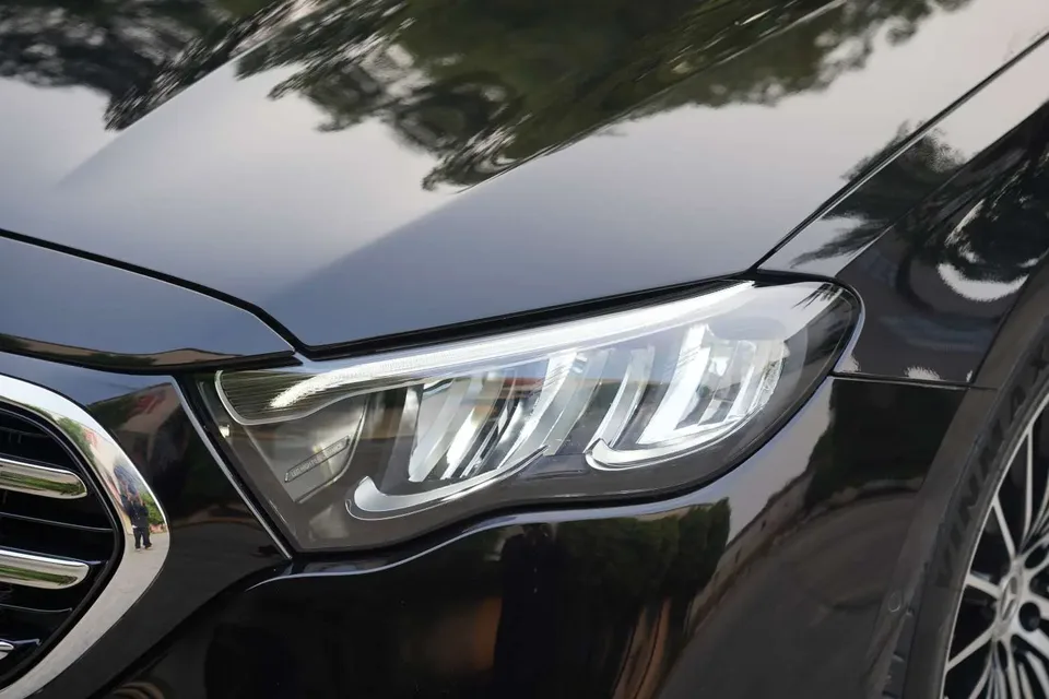 Mercedes-Benz E-Class Mercedes-Benz E-Class 2024 E 260 L Sedan 2024 — thumbnail 4