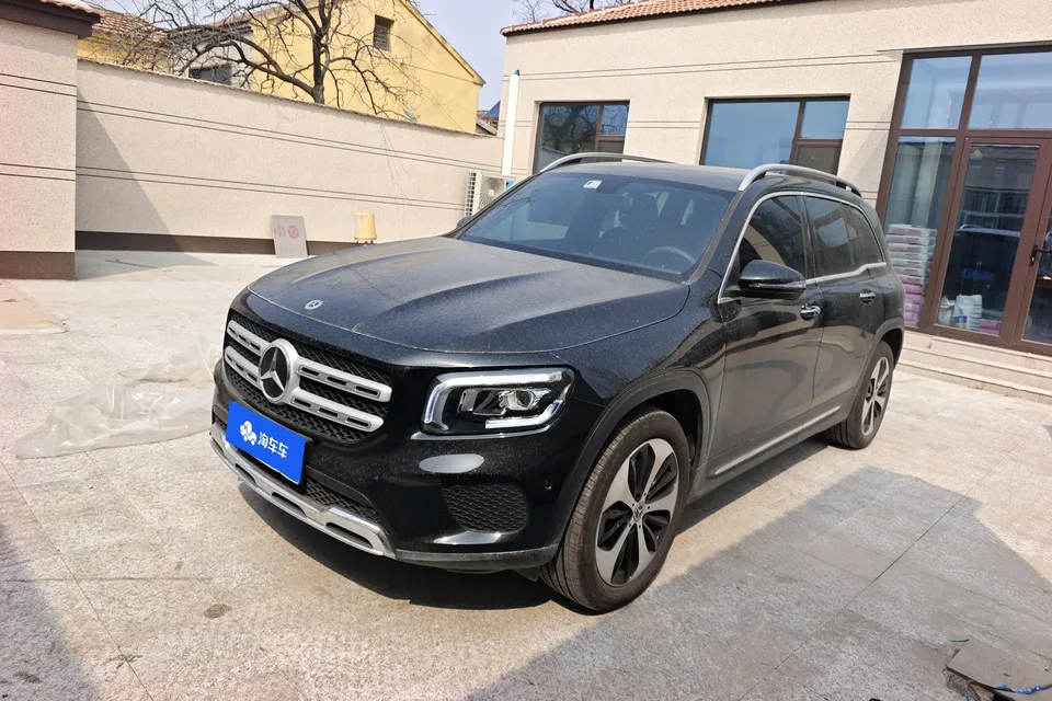 Mercedes-Benz GLB-Class 2023