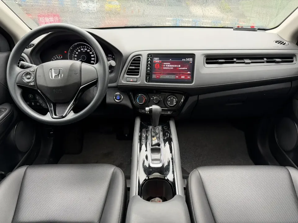 Honda VEZEL 1.5L CVT Elite Intelligent Edition 2022 — миниатюра 2