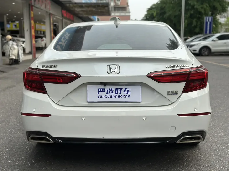 Honda Inspire Inship 2022 260TURBO Exquisite Edition 2022 — миниатюра 2