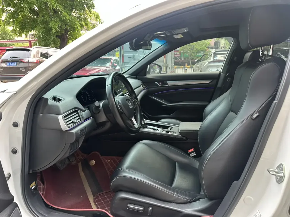 Honda Inspire Inship 2022 260TURBO Exquisite Edition 2022 — миниатюра 5