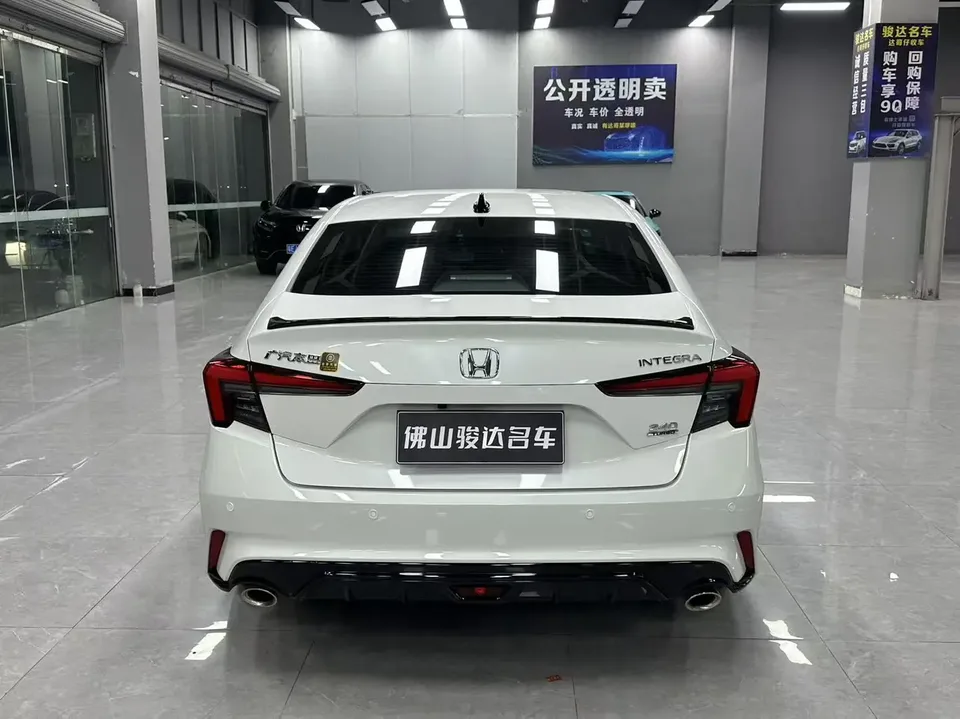 Honda Integra 240TURBO CVT Fantasy NightLuxury Edition 2024 — миниатюра 2