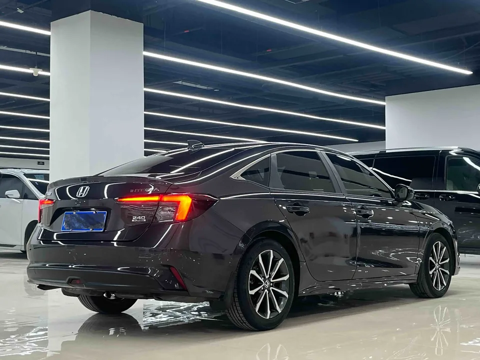 Honda Integra Stylish 2022 240TURBO CVT Fantasy NightLuxury Edition 2023 — миниатюра 4