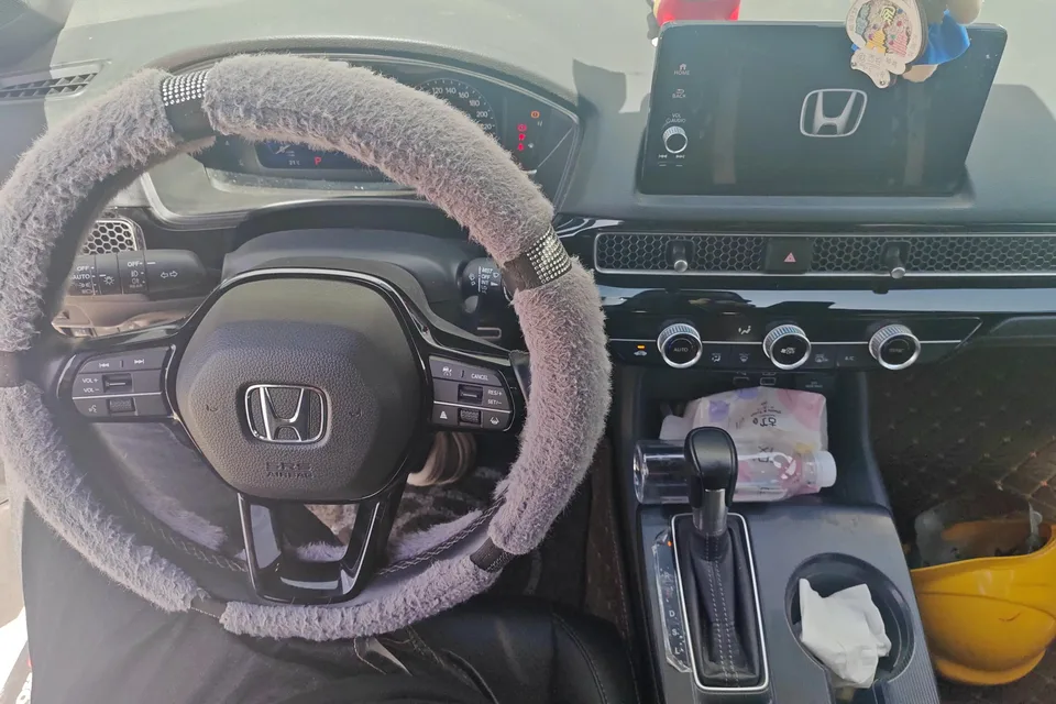 Honda CIVIC 2022 Civic 240TURBO CVT Ignition Edition 2023 — миниатюра 4