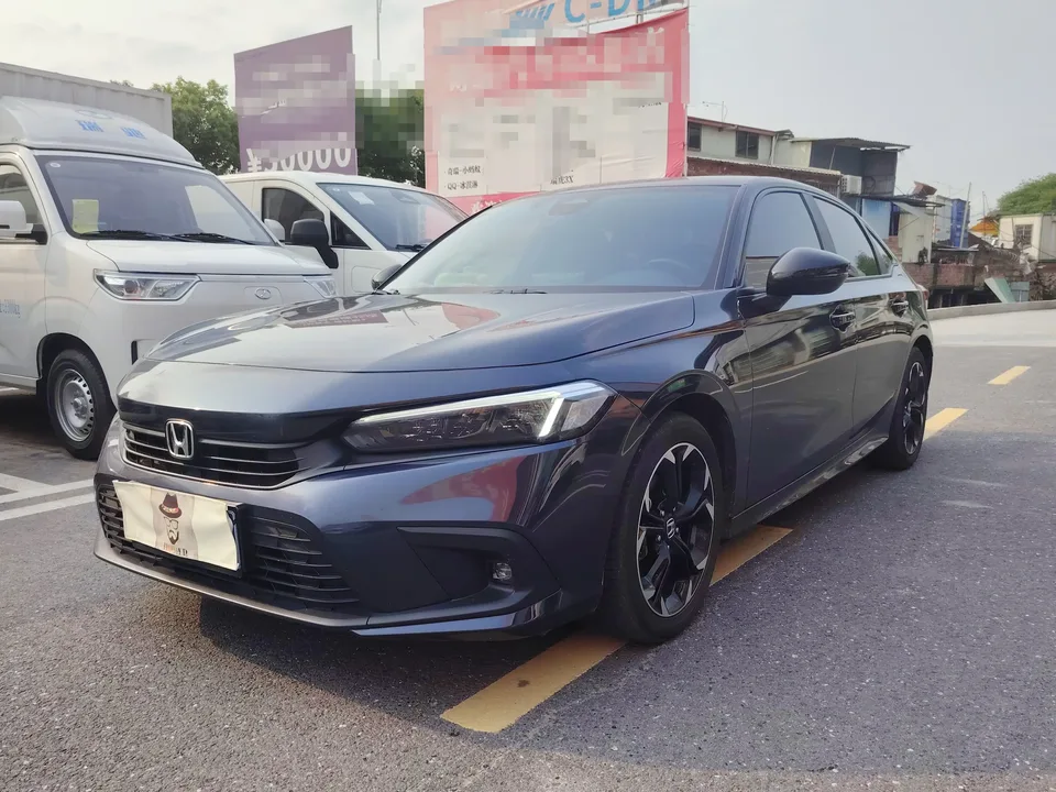 Honda CIVIC 2024