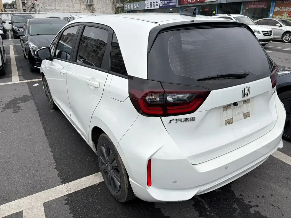 Honda FIT Fit 2022 1.5L CVT Trendy Sunroof Edition 2022 — thumbnail 4