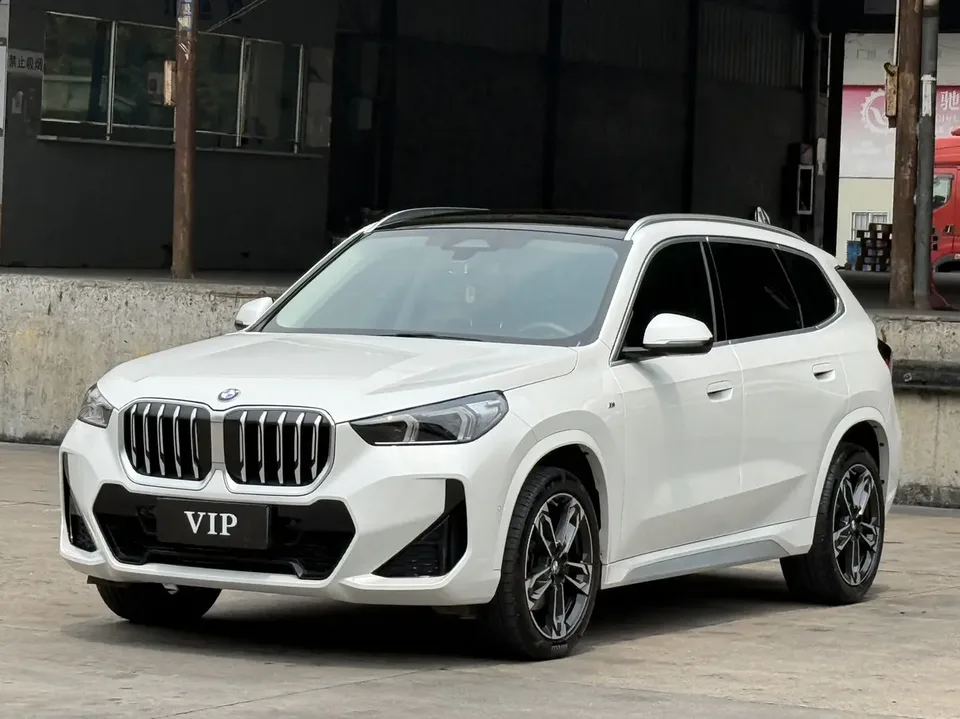BMW X1 2023