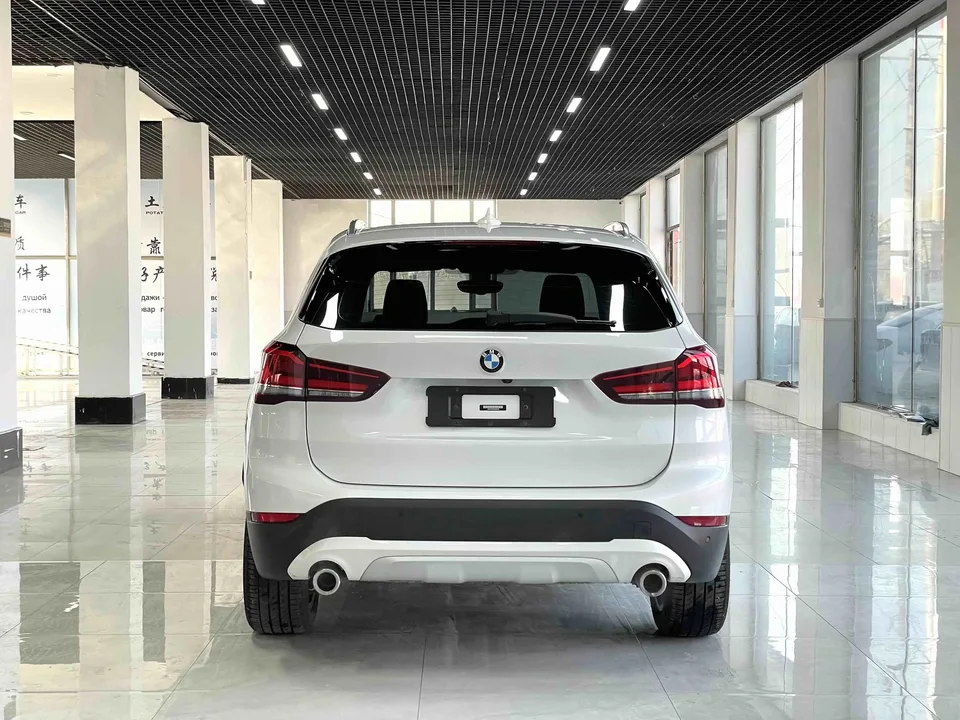BMW X1 BMW X1 2022 sDrive20Li Exclusive Model 2022 — миниатюра 2