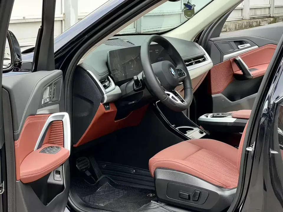 BMW X1 sDrive25Li M Sport Package 2026 — миниатюра 5