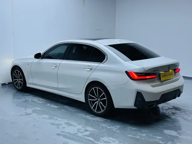 BMW 3 Series BMW 3 Series 2023 325Li M Sport Package 2023 — thumbnail 2
