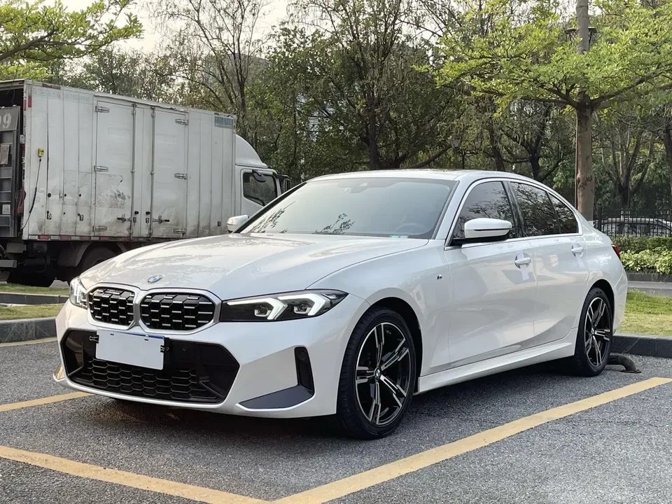 BMW 3 Series 2023
