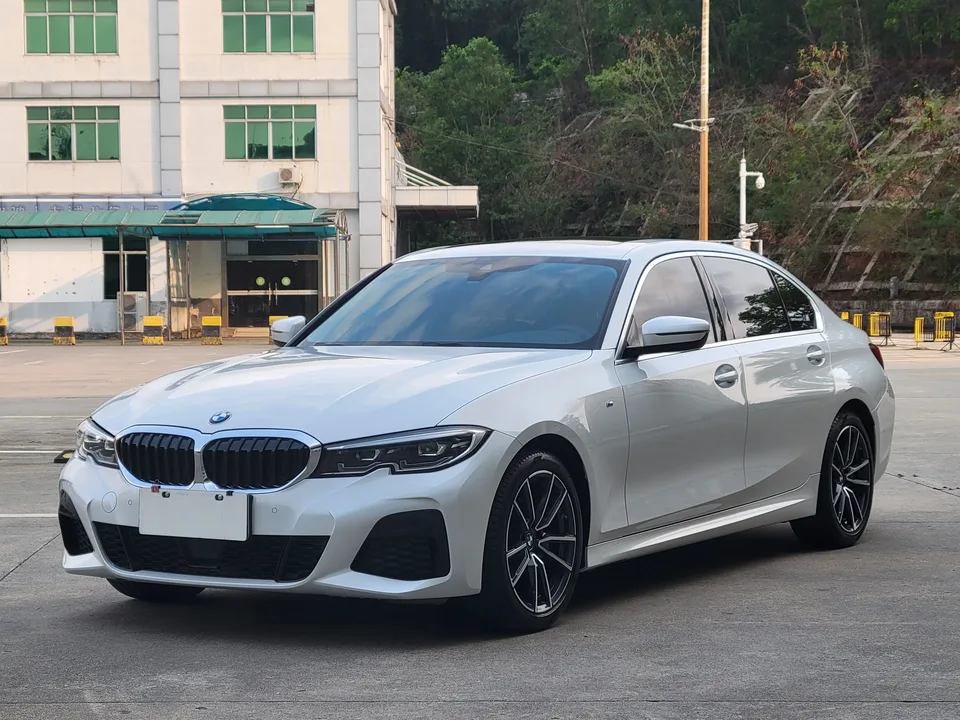 BMW 3 Series 2022