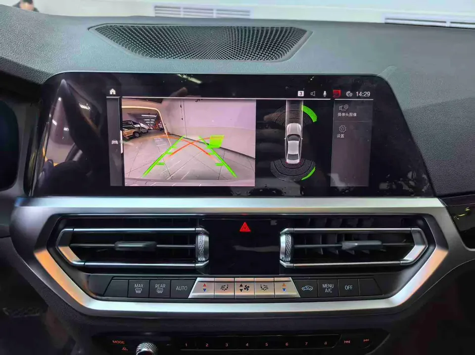 BMW 3 Series 320i Sport Package 2022 — миниатюра 3