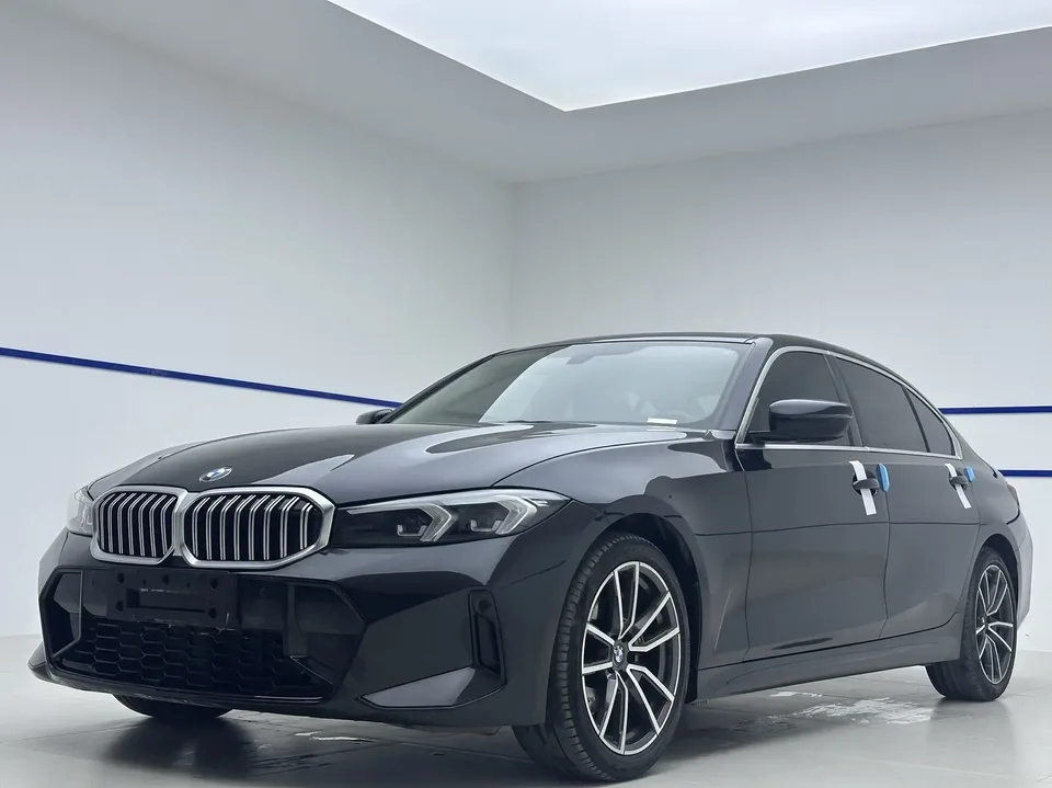 BMW 3 Series 2022