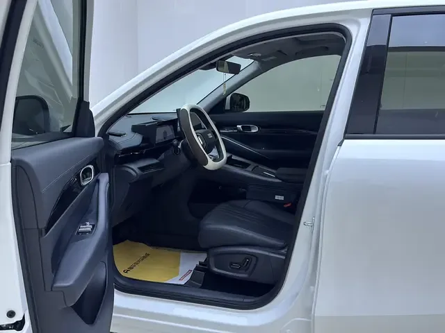 Geely Galaxy E5 440km Explorer Edition 2025 — миниатюра 5