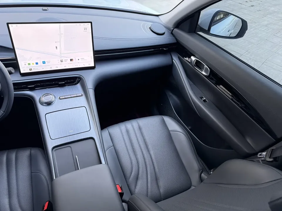 Geely Galaxy E5 Galaxy E5 2026 530km Launch Edition 2026 — миниатюра 3