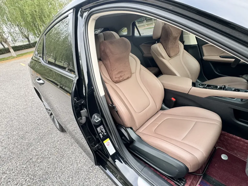 FAW Bestune B70 Longteng Edition 1.5T Lingyue Edition 2024 — миниатюра 5