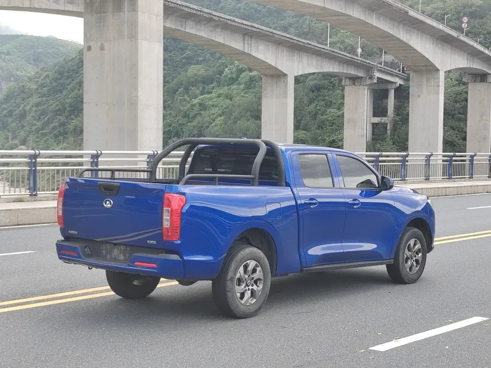 Great Wall gun Pao Commercial Edition 2.0T Diesel Automatic 2WD Pilot Long Box GW4D20M 2023 — миниатюра 2