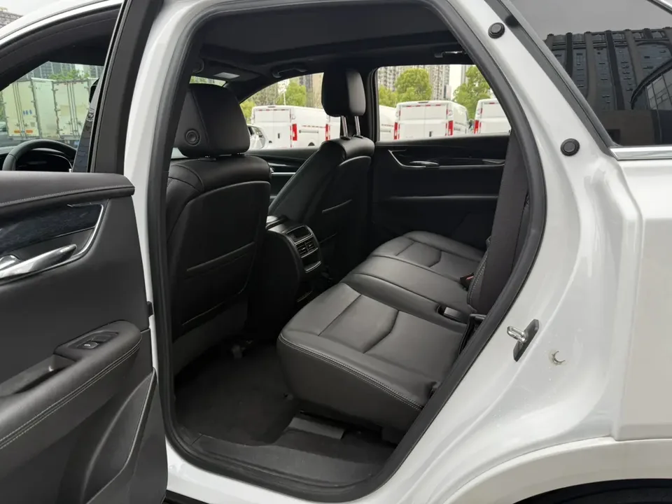 Cadillac XT5 XT5 2022 Cadillac XT5 2022 2.0T two-wheel drive luxury model 2022 — thumbnail 5