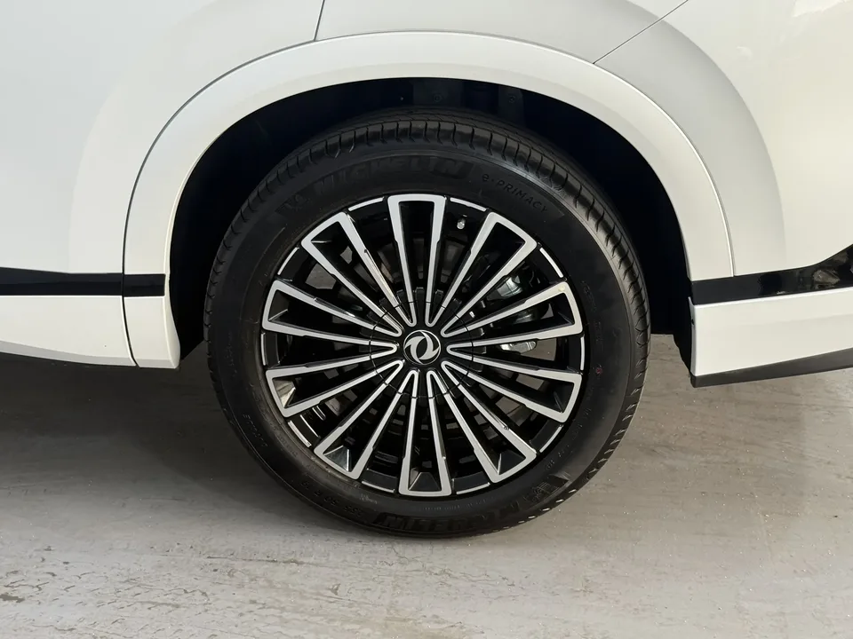 Dongfeng Fengshen L8 PHEV 185KM Ideal Edition 2025 — миниатюра 2