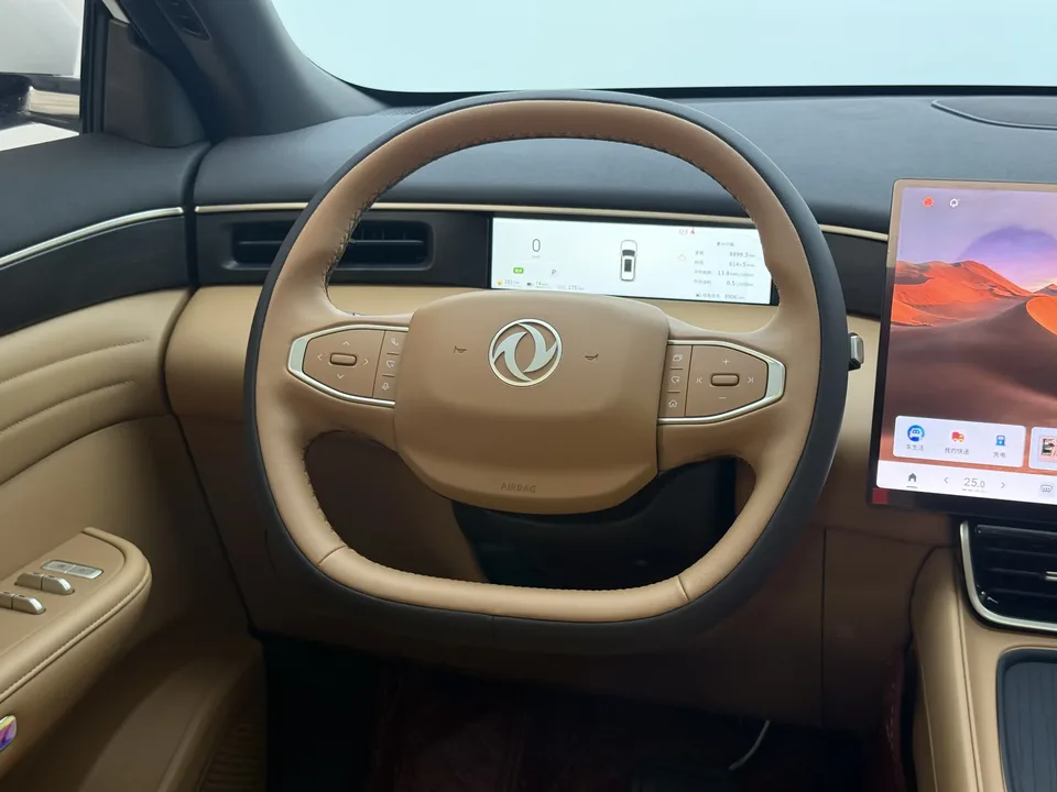 Dongfeng Fengshen L8 PHEV 185KM Ideal Edition 2025 — миниатюра 3