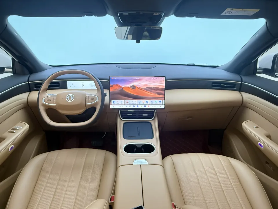 Dongfeng Fengshen L8 PHEV 185KM Ideal Edition 2025 — миниатюра 5