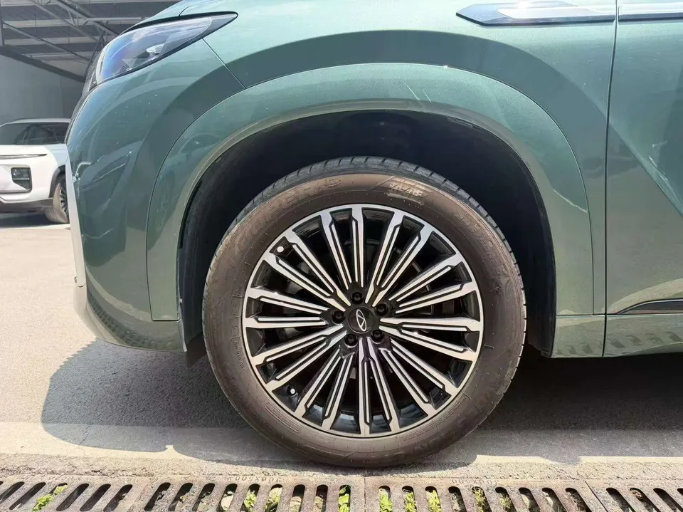 Chery Tiggo 9 C-DM Tiggo 9 C-DM 2025 106km Super Edition Ternary Lithium 2024 — миниатюра 2