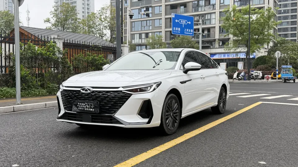 Chery Arrizo 8 2024