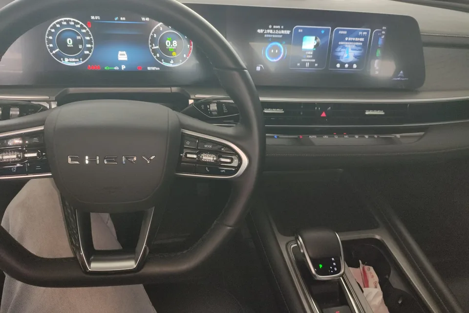 Chery Arrizo 8 1.6TGDI DCT 2023 — миниатюра 3