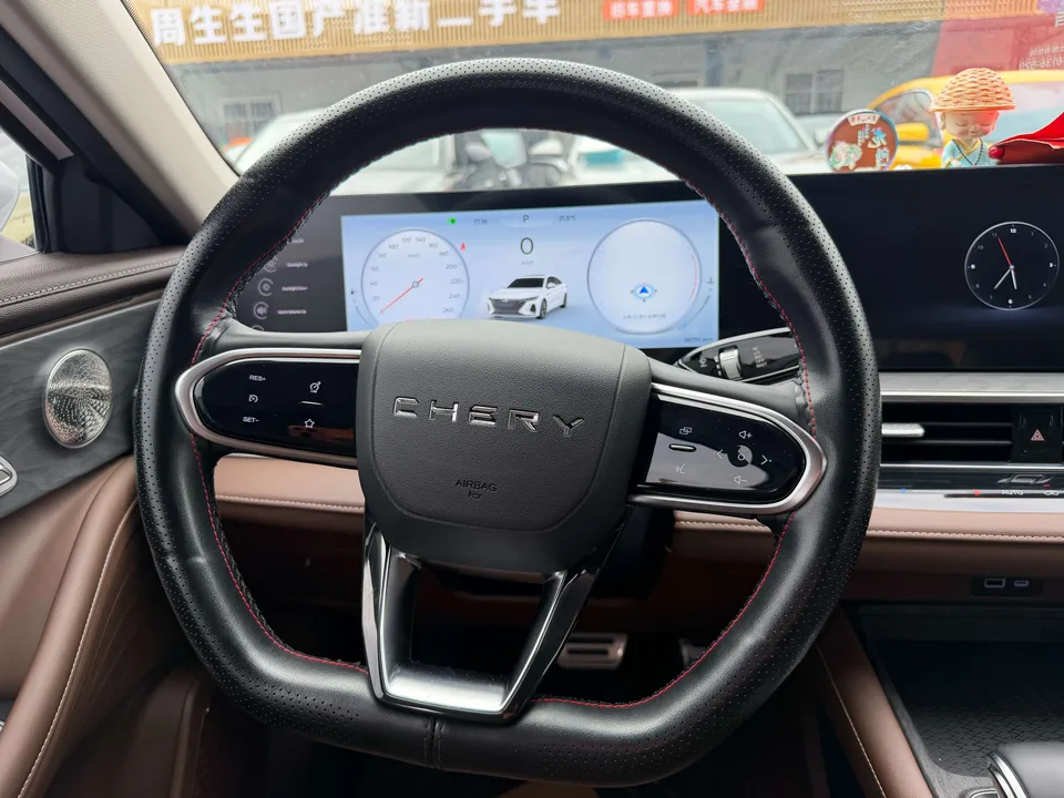 Chery Arrizo 8 High Energy Edition 2.0T DCT 2023 — миниатюра 4