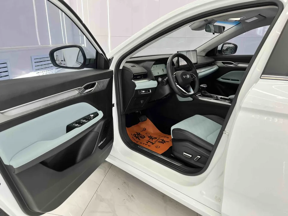 Geely Emgrand L Emgrand L 2022 1.4T CVT 2022 — thumbnail 5