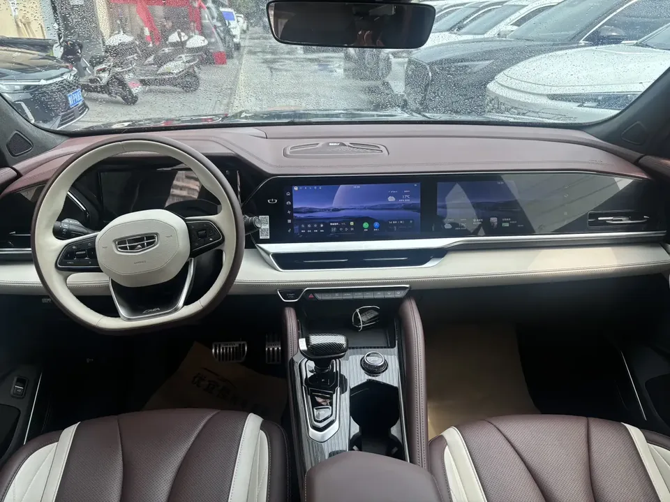 Geely Monjaro 2.0TD High Power Automatic 2WD Flagship Model 2023 — миниатюра 5