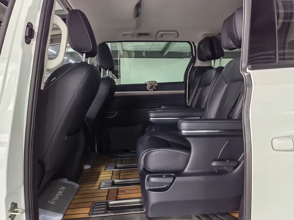 GAC Trumpchi M8 Trumpchi M8 2023 Lingxiu Series 390T Exclusive Edition 2023 — миниатюра 5