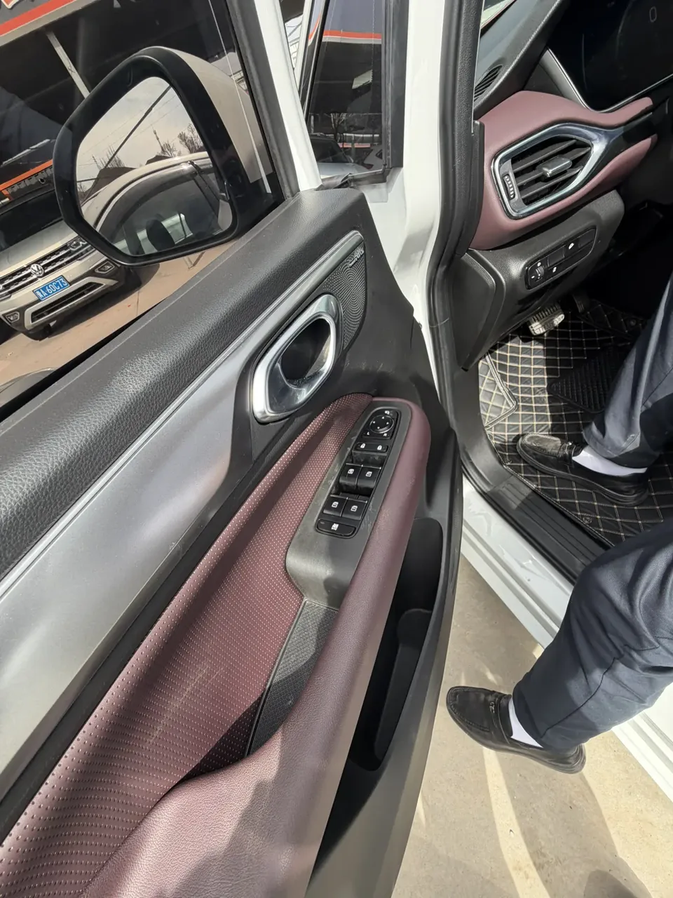 GAC Trumpchi M6 MAX 270T WDCT Premium Edition 2023 — миниатюра 3