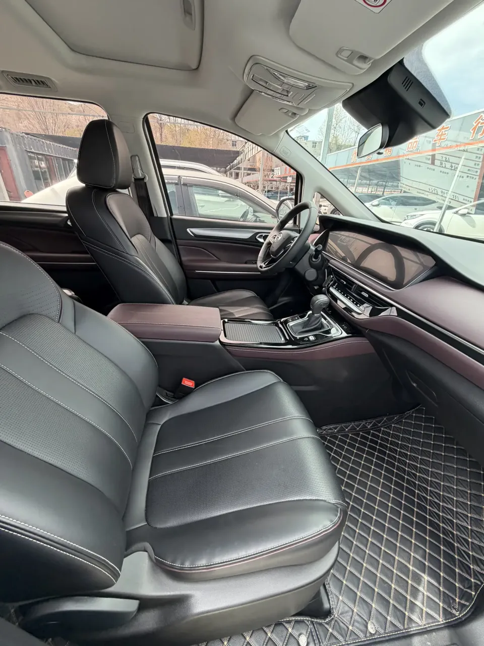 GAC Trumpchi M6 MAX 270T WDCT Premium Edition 2023 — миниатюра 4