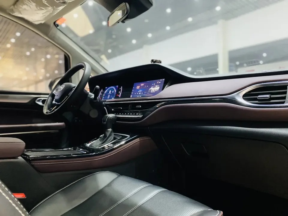 GAC Trumpchi M6 Trumpchi M6 2023 PRO 270T WDCT Premium Edition 2024 — миниатюра 4