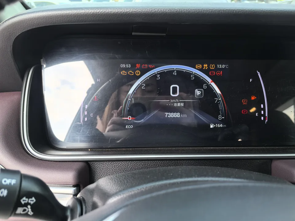 GAC Trumpchi M6 Pro 270T AT Deluxe Edition 2022 — миниатюра 5