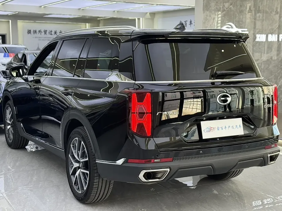 GAC Trumpchi GS8 Trumpchi GS8 2025 Pilot Series 2.0TGDI 2WD 5-seater Luxury Edition 2025 — миниатюра 4