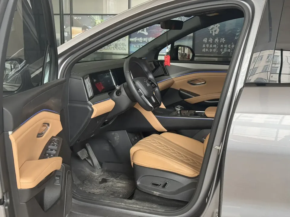 BYD Song L DM DM-i 160KM Excellence Edition 2024 — миниатюра 5