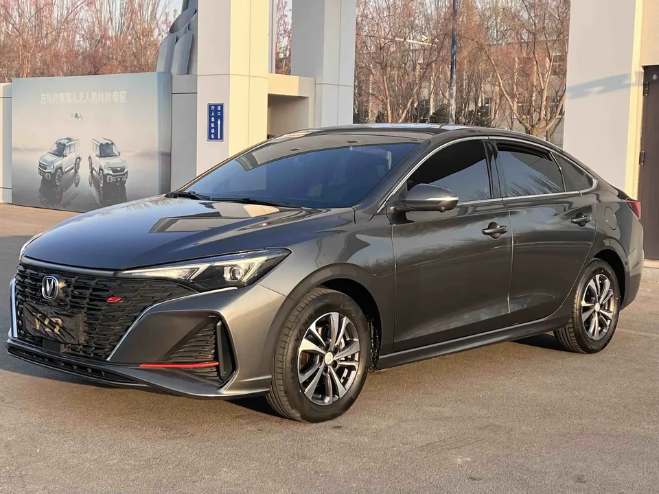 Changan Escape Escape 2023 PLUS Enjoy Edition Blue Whale NE 1.4T GDI DCT Premium Edition 2024 — photo 1, buy with delivery to Moscow