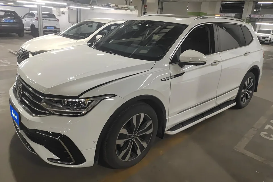 Volkswagen Tiguan L 2024