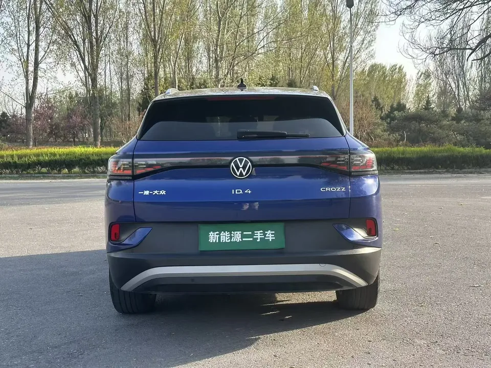 Volkswagen ID.4 Crozz standard battery life PURE version 2023 — миниатюра 2