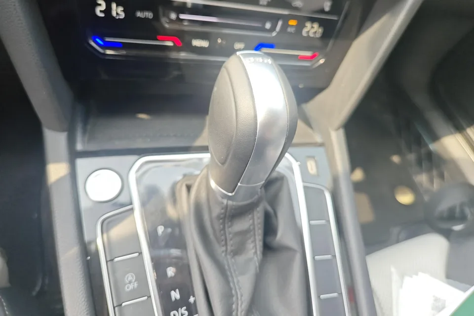 Volkswagen Magotan Magotan 2025 Public Edition 330TSI DSG Luxury Edition 2024 — миниатюра 4