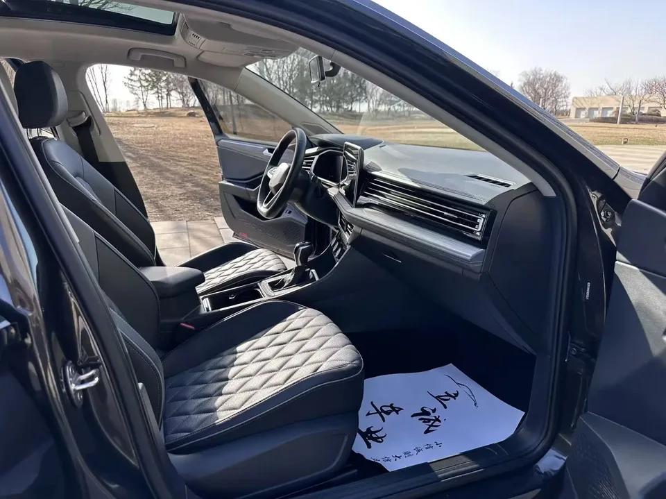 Volkswagen Sagitar 2023 Sagitar 280TSI DSG Beyond Edition 2023 — миниатюра 3