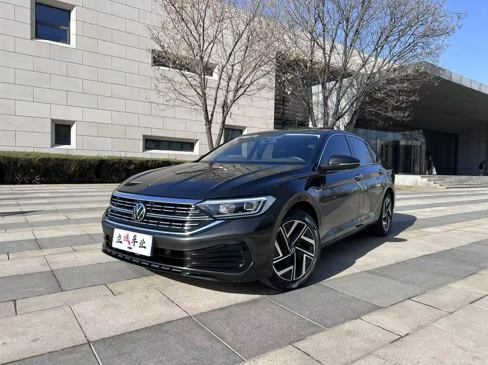 Volkswagen Sagitar 2023